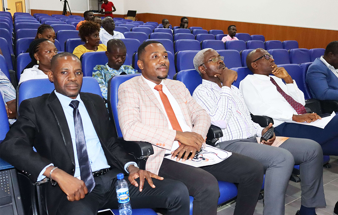 Cerimónia de Abertura do Curso de Especialização em Enfermagem de Ginecologia e Obstetrícia.