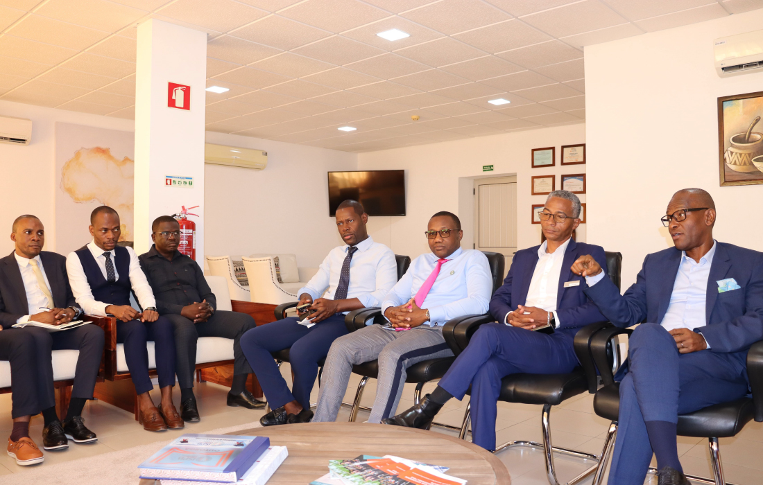 Equipa do MATlab recebida pela presidência do ISPB